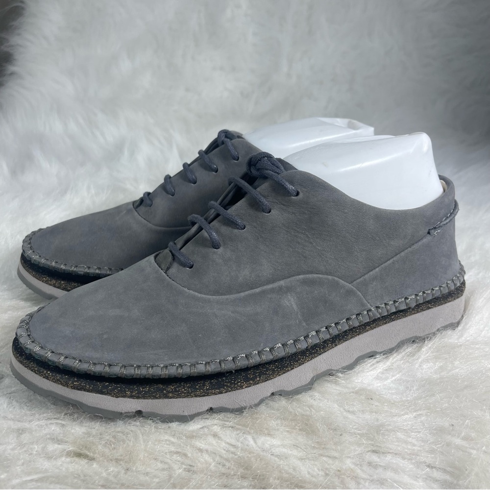 Clarks Women’s Gray Suede Lace-Up Casual Shoes US 7 EU 37.5